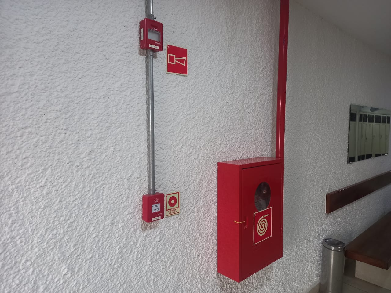 Imagem de um sistema de alarme de incêndio